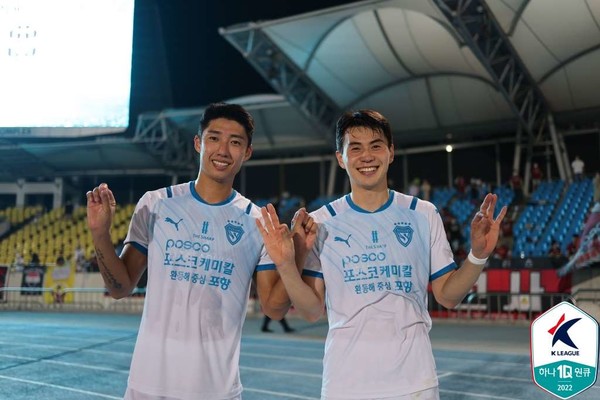 성남전에서 1골씩을 작성하면서 맹활약한 포항스틸러스 허용준, 임상협 선수. / 프로축구연맹 제공