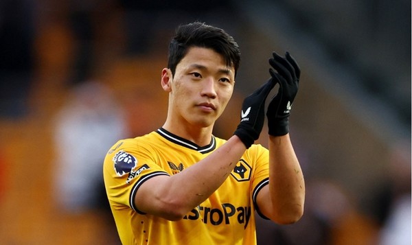 박지성 기록 눈앞에 둔 황희찬 로이터=연합뉴스