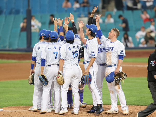 지난주 KT와 롯데를 상대로 1승 2패를 거두며 2연속 루징시리즈를 거둔 삼성라이온즈가 28일부터 대구삼성라이온즈파크에서 홈 6연전을 치른다. 삼성라이온즈 제공