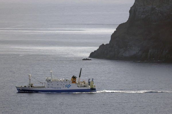 일본 가고시마현 도카라 열도 아쿠세키지마 떠나는 배. 교도 AP 연합뉴스