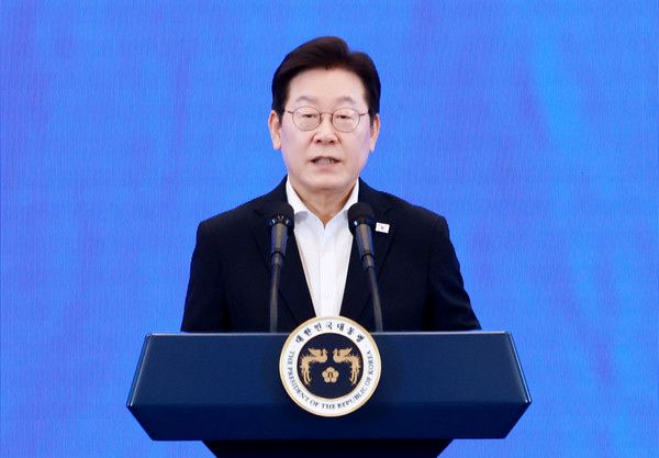 이재명 대통령이 13일 청와대 영빈관에서 열린 국정기획위원회 국민보고대회에서 발언하고 있다. 연합뉴스