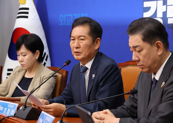 더불어민주당 정청래 대표. 연합뉴스