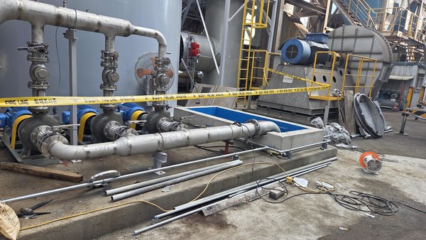 질식 사고 발생한 경주 아연가공업체. 경북소방본부 제공