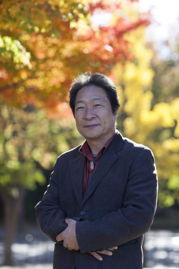 민병도 들풀시조문학관 관장.