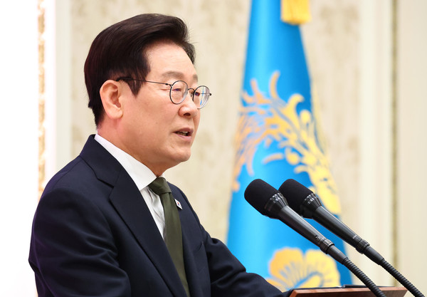 이재명 대통령이 12일 청와대 영빈관에서 열린 시장·군수·구청장 초청 국정설명회에서 발언하고 있다. 연합뉴스