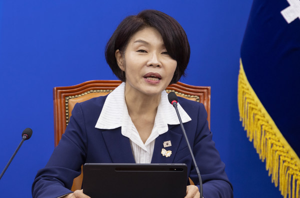 한정애 더불어민주당 정책위의장. 연합뉴스