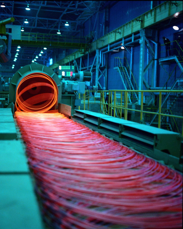 포항철강산단에서 생산되고 있는 선재 제품의 모습. 포스코 제공