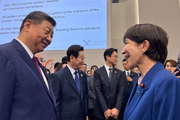 시진핑 중국 국가주석과 다카이치 사나에 일본 총리. 다카이치 사나에 총리 엑스 캡처