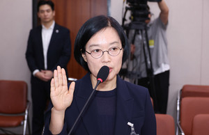 한성숙 청문회, 성남FC 후원 공방에 '알리·<b>테무</b> 대책'까지… 정책·의혹...