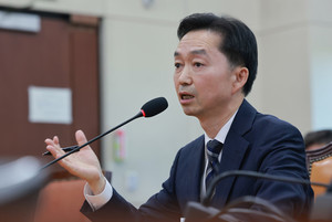 청문회 약속 그대로··· <b>김지용</b> 중수청장, 첫 출근해 <b>전담팀 구성</b> 지시
